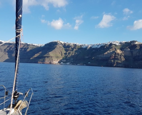 Cruise from Chania to Santorini